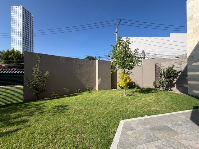 place photo 40