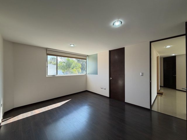 place photo 71