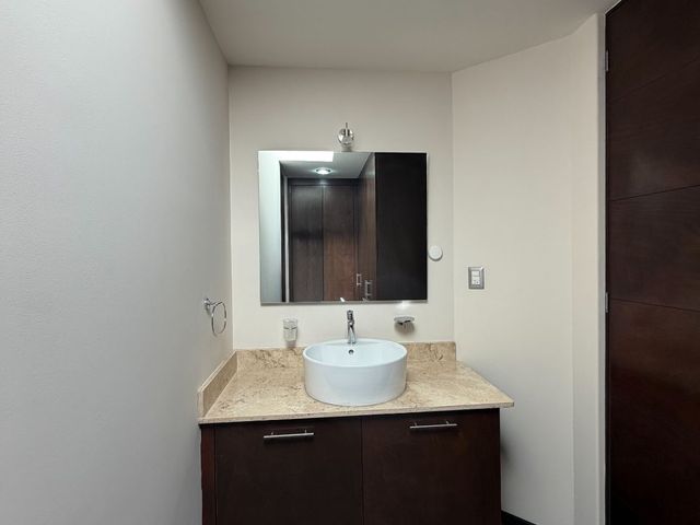 place photo 83