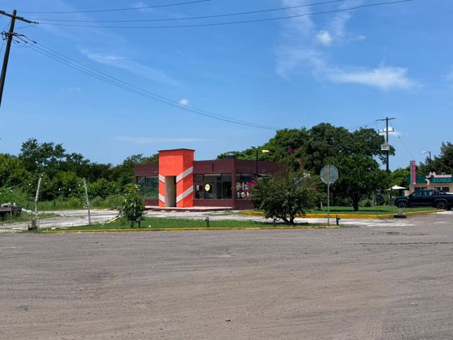 place photo 12