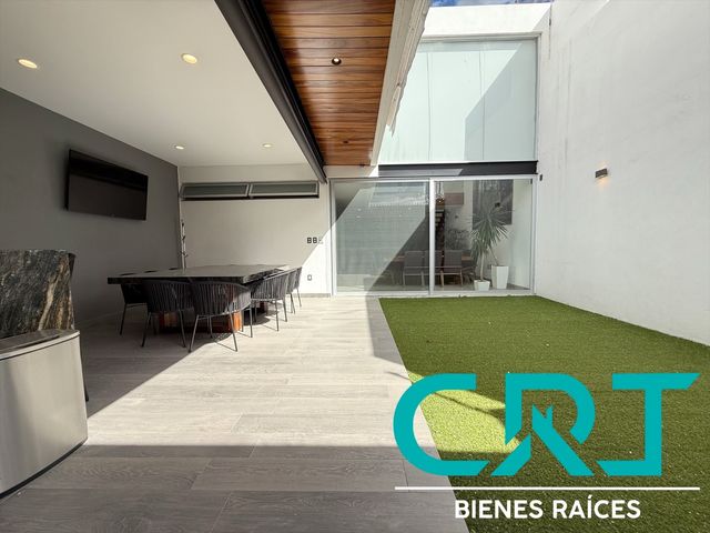place photo 49