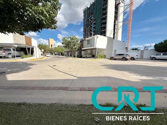 place photo 55