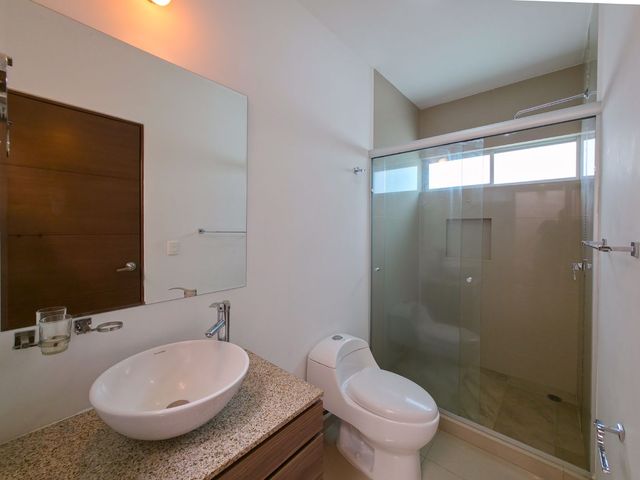 place photo 26