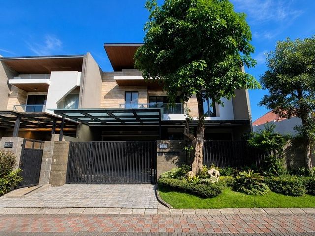 BRAND NEW HOUSE RAFFLES GARDEN CITRALAND* HIGH SPEK | ROW 3 MOBIL | FULL FURNISH INTERIOR DESIGN