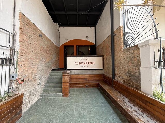 place photo 23