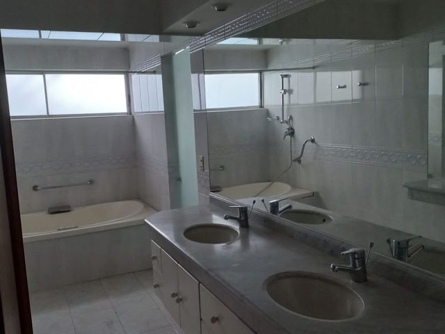 place photo 64