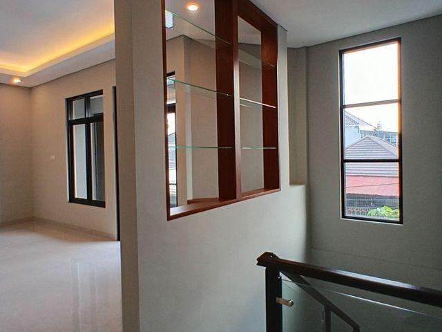 place photo 63