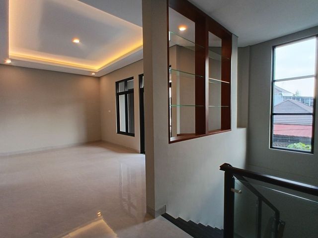 place photo 65