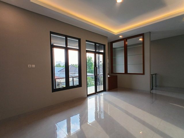 place photo 80