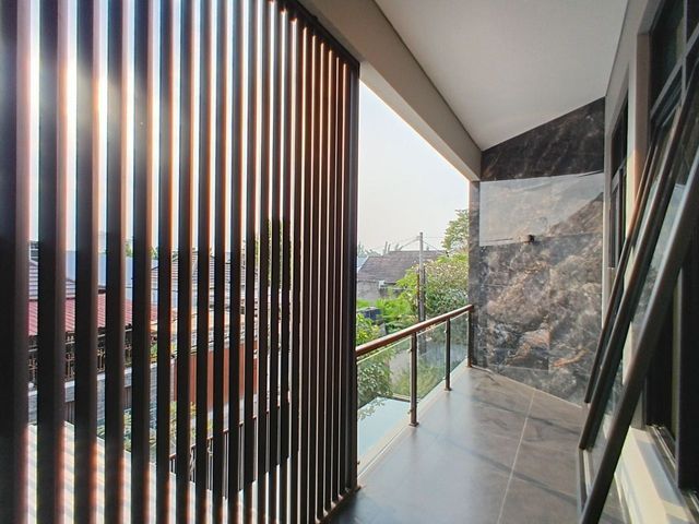 place photo 89