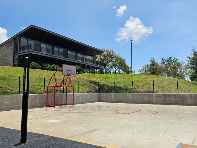 place photo 36