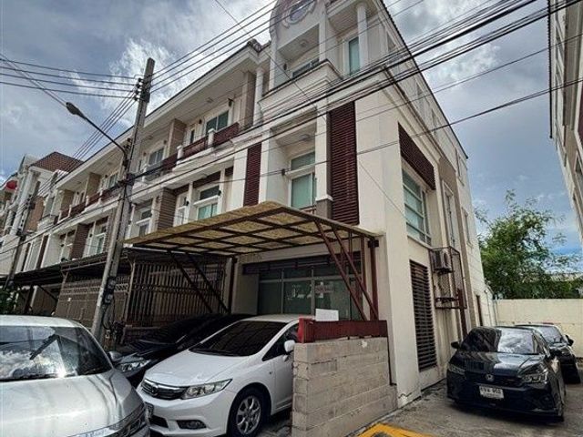 place photo 21