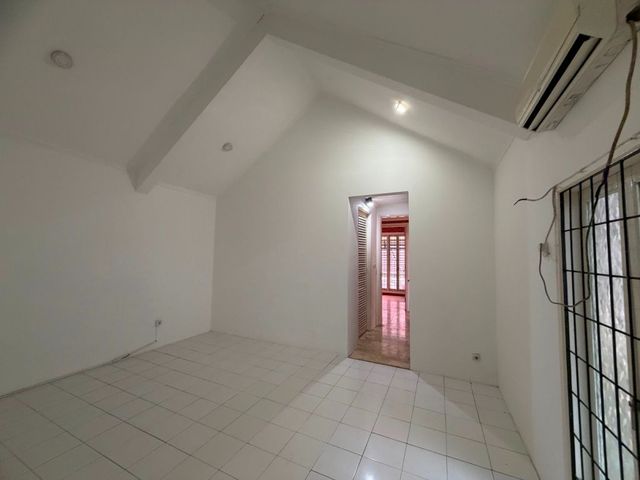 place photo 54