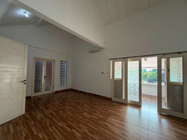 place photo 97