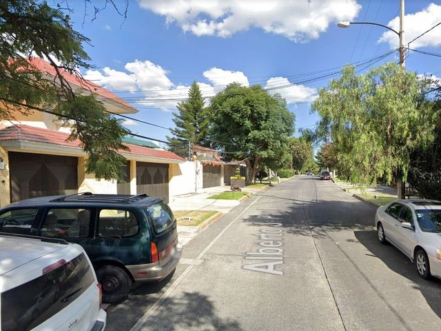 place photo 23