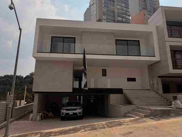 Casa en Bosque Real