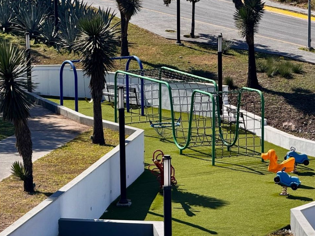 place photo 52