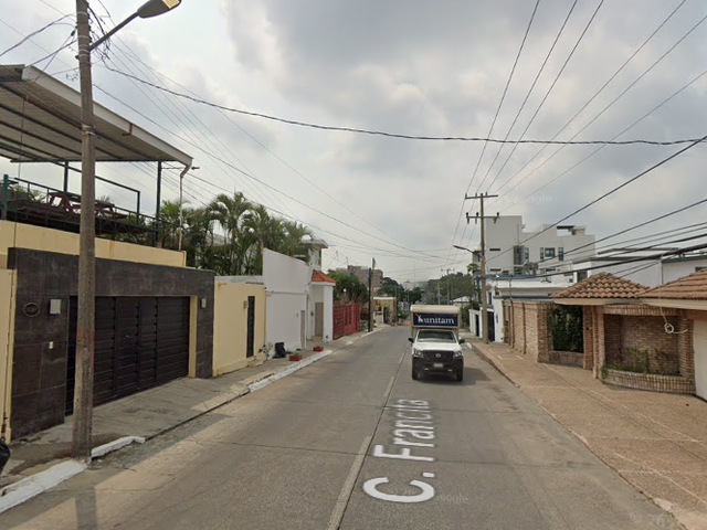 place photo 9