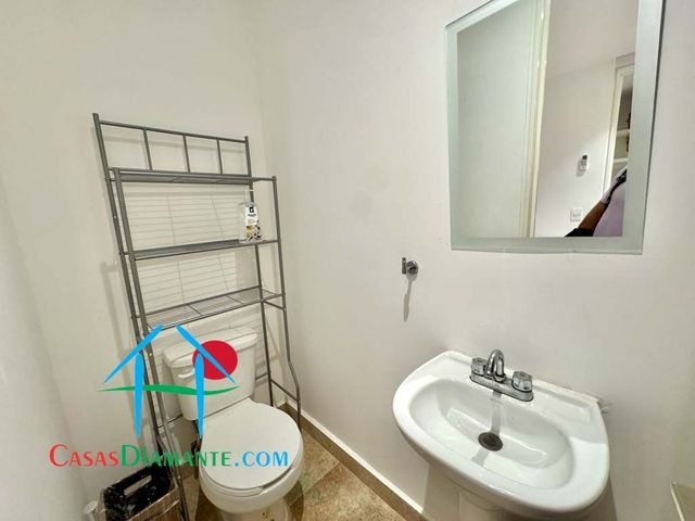 place photo 100