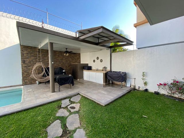 place photo 36