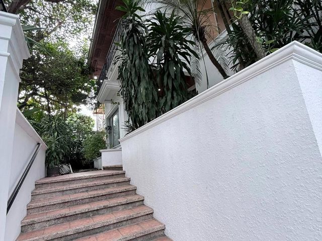 place photo 66