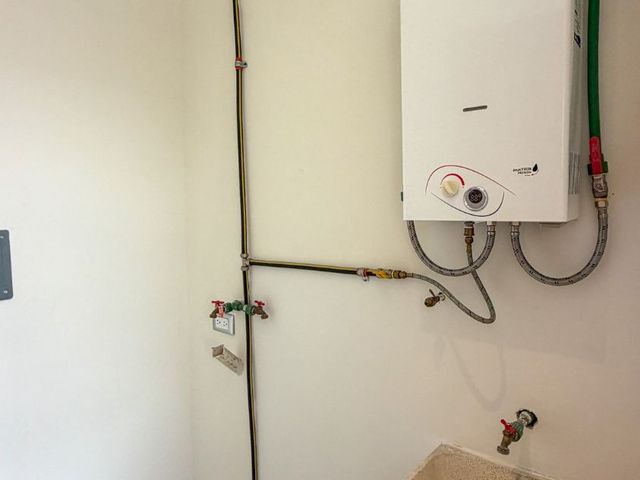 place photo 9