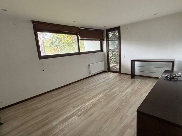 place photo 50