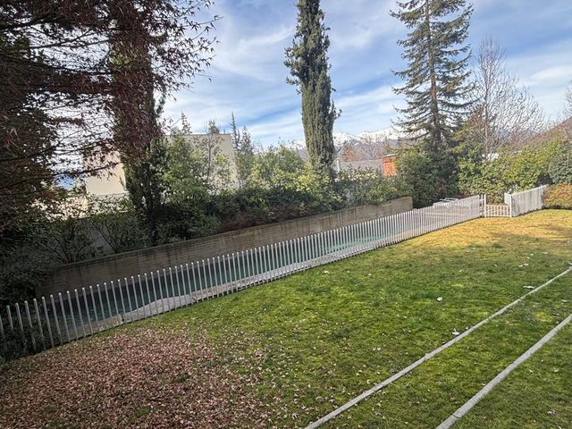 place photo 68