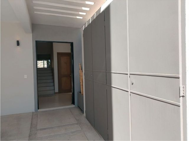 place photo 50