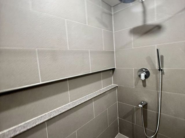 place photo 52