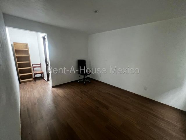 place photo 44