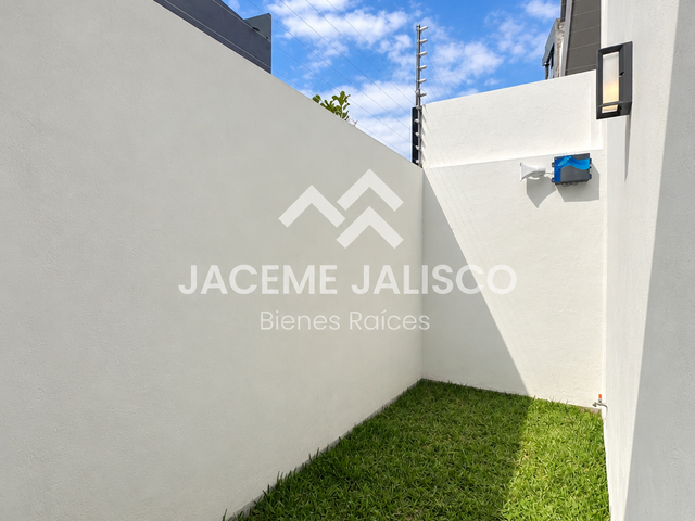 place photo 39