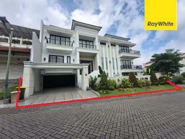 Dijual Rumah Taman Golf Citraland Surabaya LT 373m2 SHM