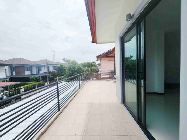 place photo 38