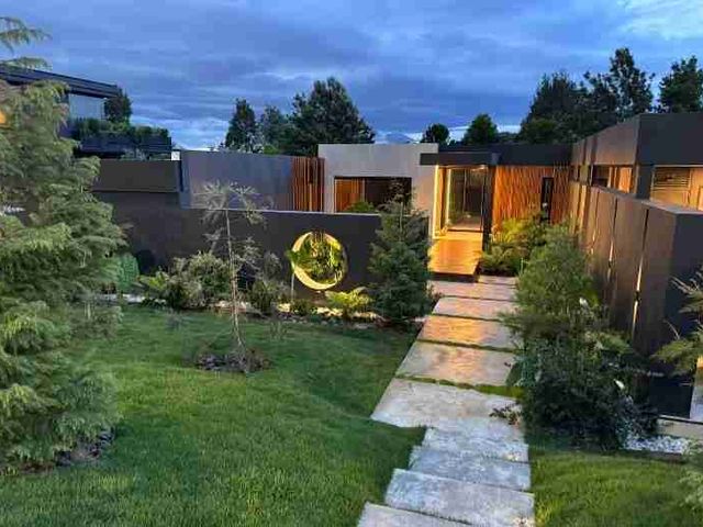 place photo 33