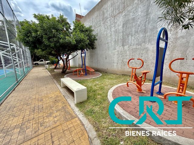 place photo 34