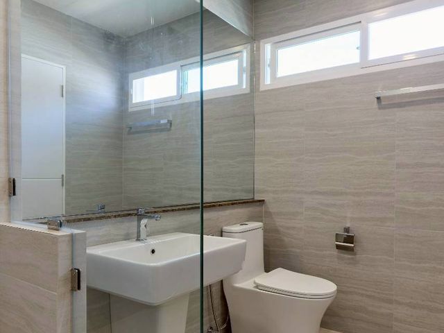 place photo 64