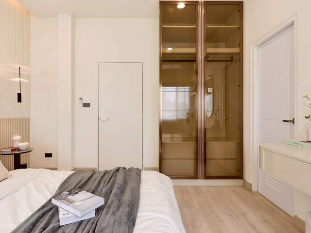 place photo 68