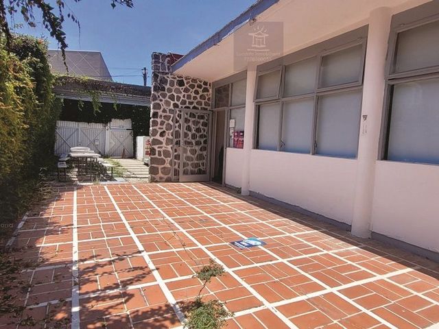 place photo 26