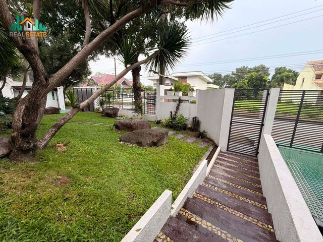 place photo 61