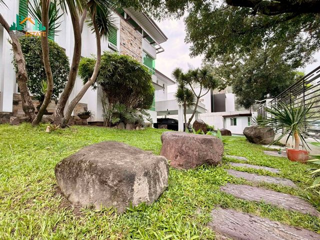 place photo 63