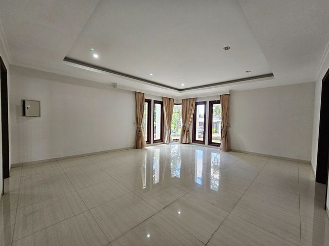 place photo 68