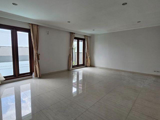 place photo 96