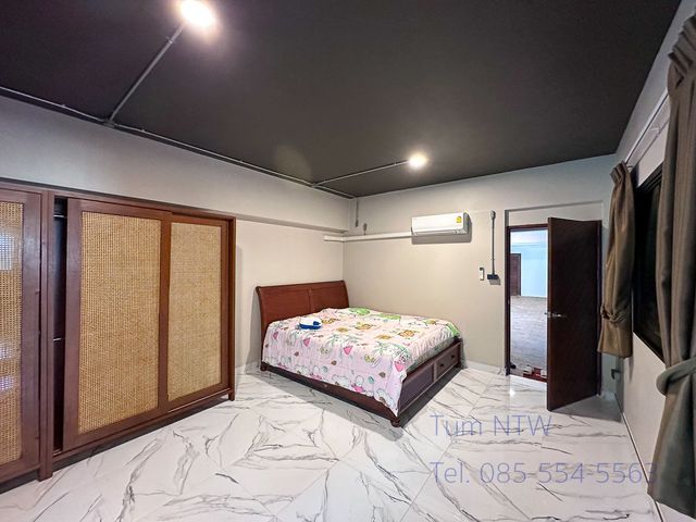 place photo 49