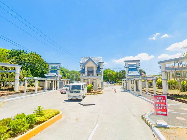 FAST BREAK SALE RESIDENTIAL LOT IN PAMPANGA NEAR SM TELABASTAGAN IDEAL FOR YOUR DREAM HOME