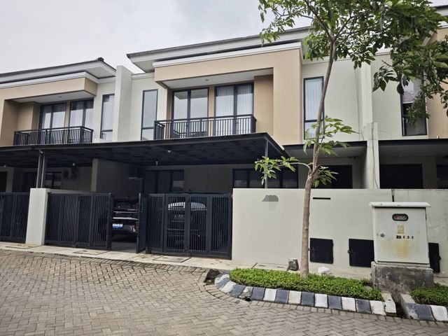 Dijual Rumah 2 Lantai Pondok Candra