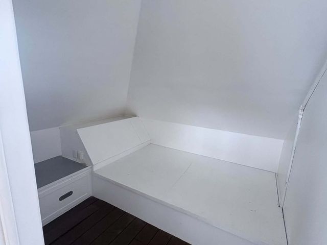 place photo 62