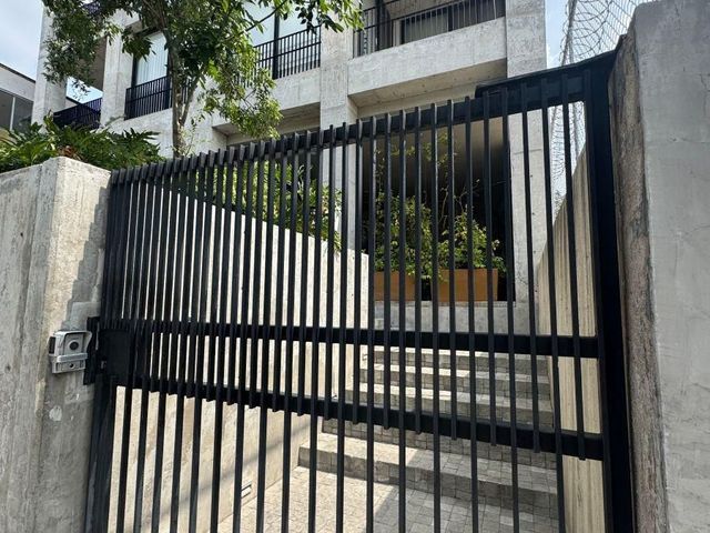 place photo 32