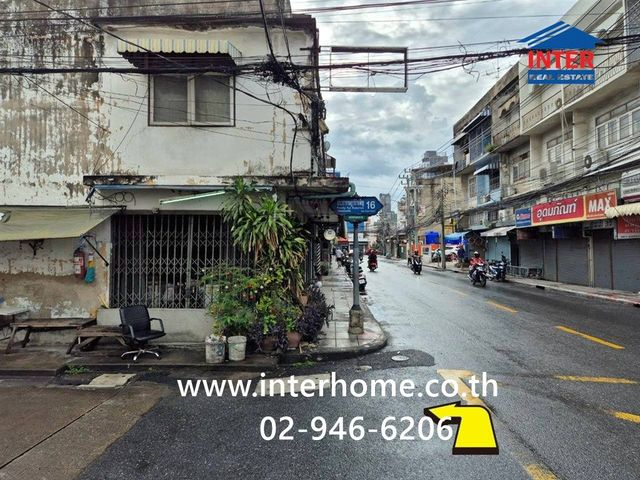 place photo 18