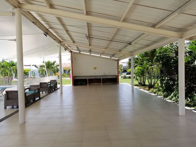 place photo 34